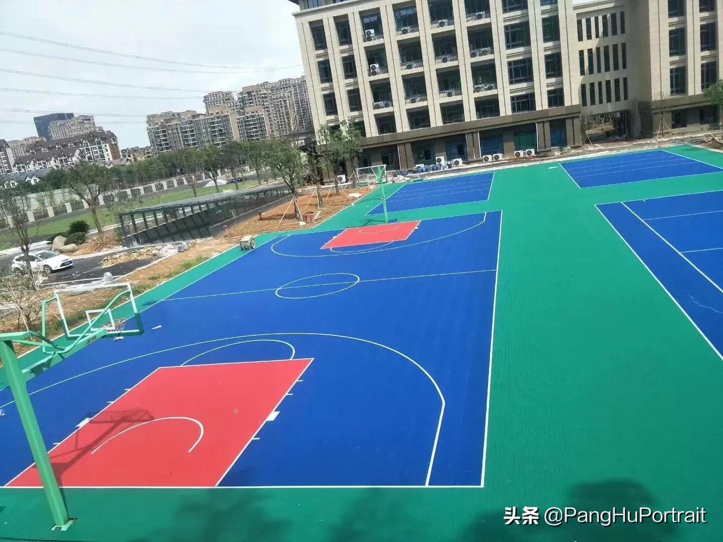 农村室外球场改造前后对比，太惊艳了​