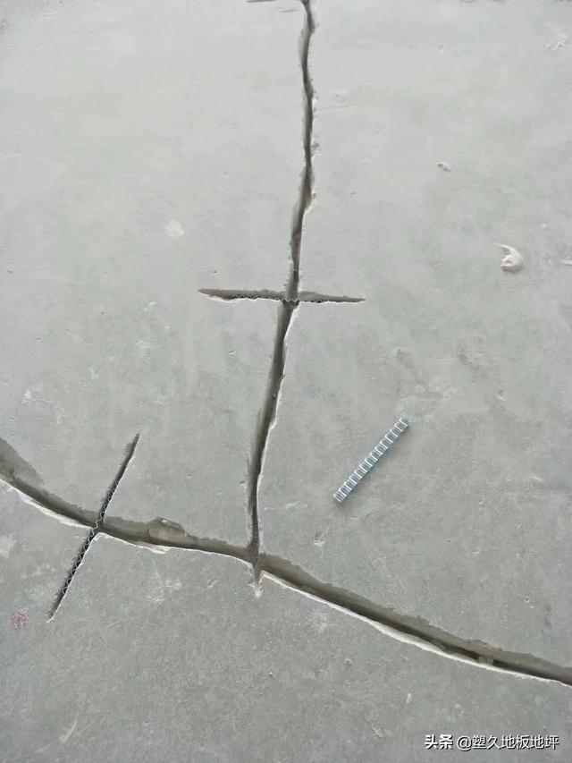 塑胶地板使用过程中的常见问题及解决方法​